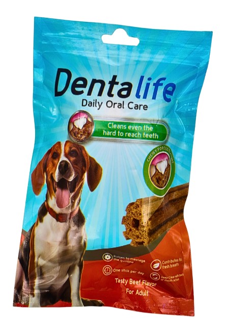 rich Dentalife Stick Treats Beef Flavor for Adult Dogs