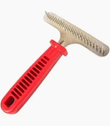 pet red & black comb T